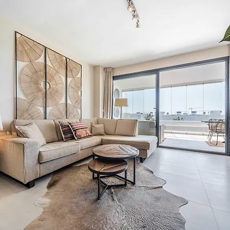 Olas Luxurious Retreat Apartment *