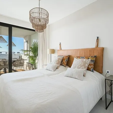 Olas Luxurious Retreat *