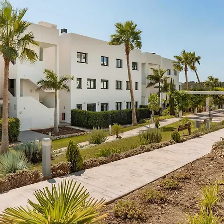 Olas Luxurious Retreat *