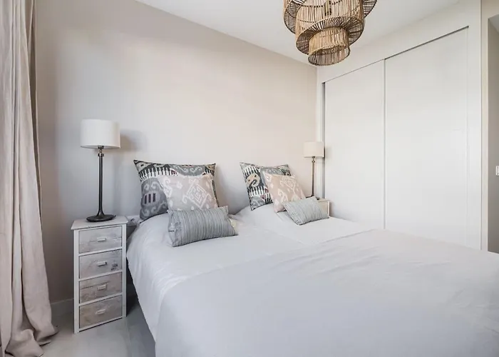 Olas Luxurious Retreat *