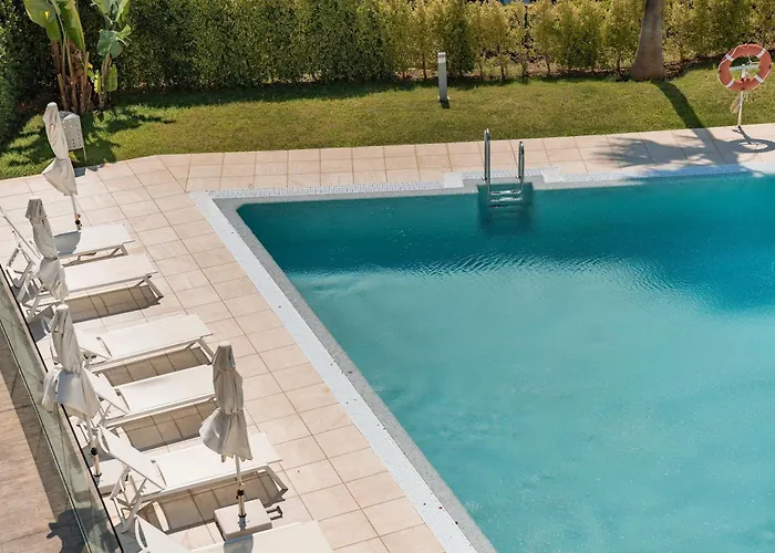 Olas Luxurious Retreat