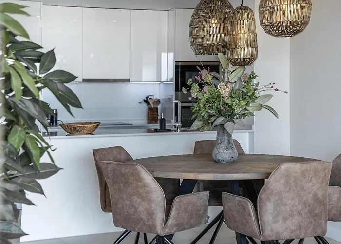 Olas Luxurious Retreat إِستيبونا